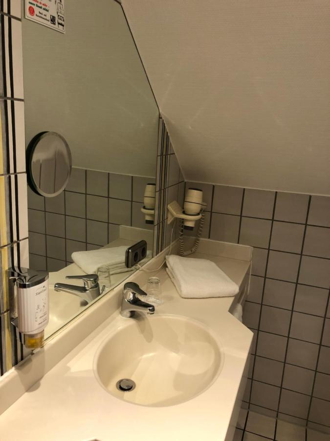 Hotel Restaurant Zum Neuling Μπόχουμ Εξωτερικό φωτογραφία