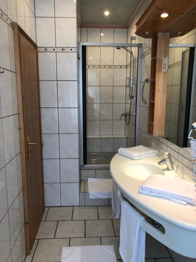 Hotel Restaurant Zum Neuling Μπόχουμ Εξωτερικό φωτογραφία